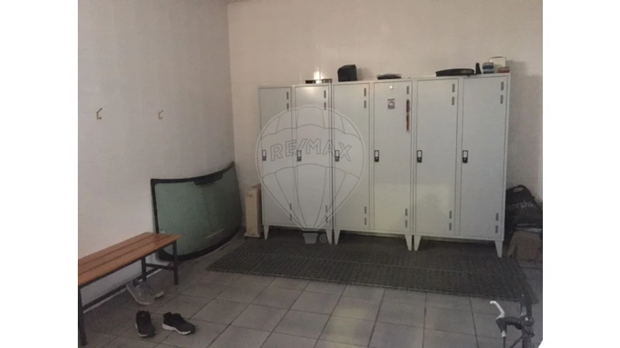 Armazém para Venda em Silvalde Foto 12