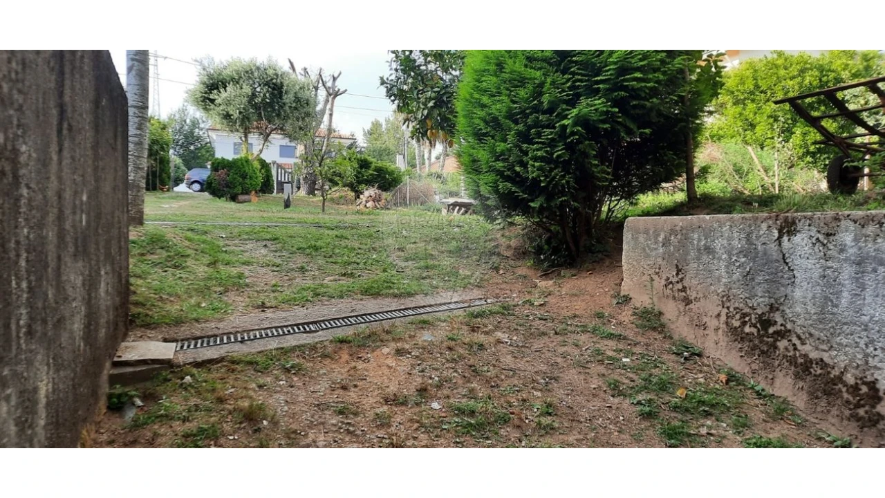 Armazém para Venda em Mozelos Foto 13