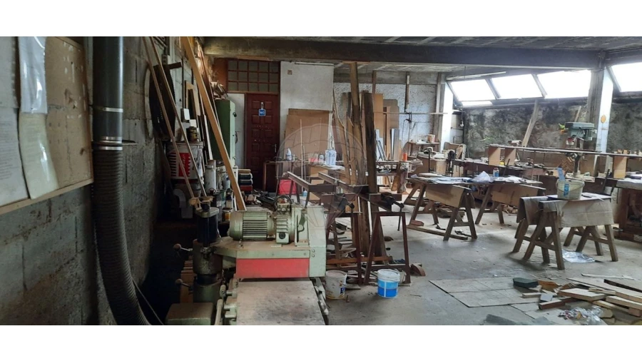 Armazém para Venda em Mozelos Foto 11