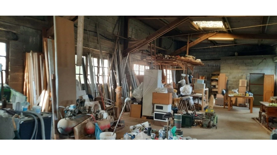 Armazém para Venda em Mozelos Foto 9