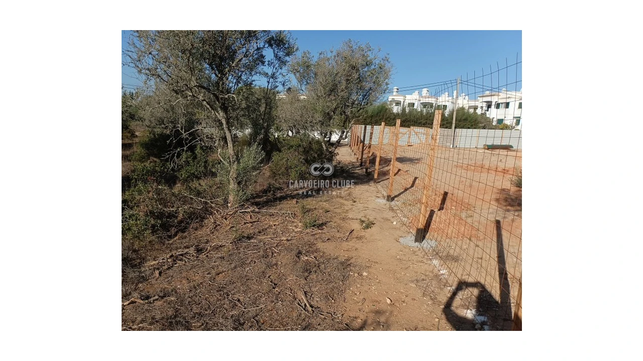 Terreno para Venda em Lagoa e Carvoeiro Foto 8