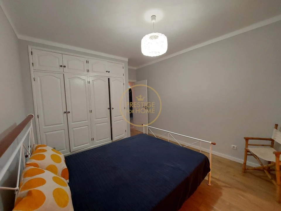 Apartamento T2 para Arrendamento em Portimão Foto 30