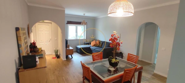 Apartamento T2 para Arrendamento em Portimão
