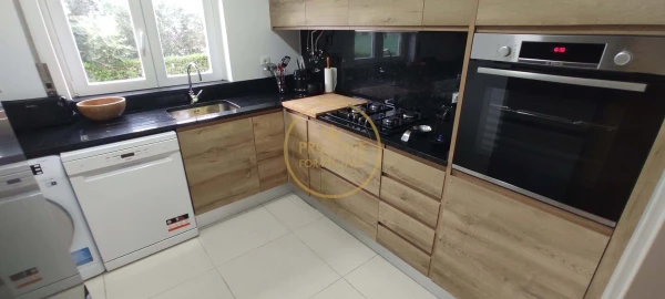 Apartamento T2 para Arrendamento em Portimão