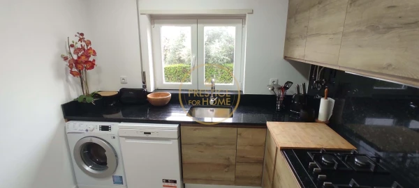Apartamento T2 para Arrendamento em Portimão