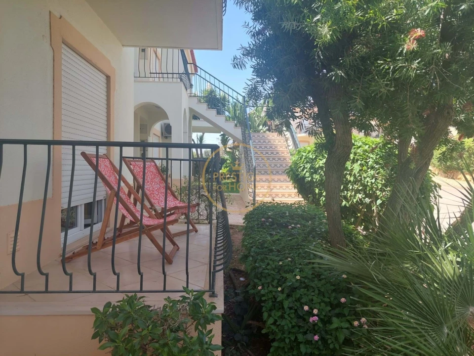 Apartamento T2 para Arrendamento em Portimão Foto 12