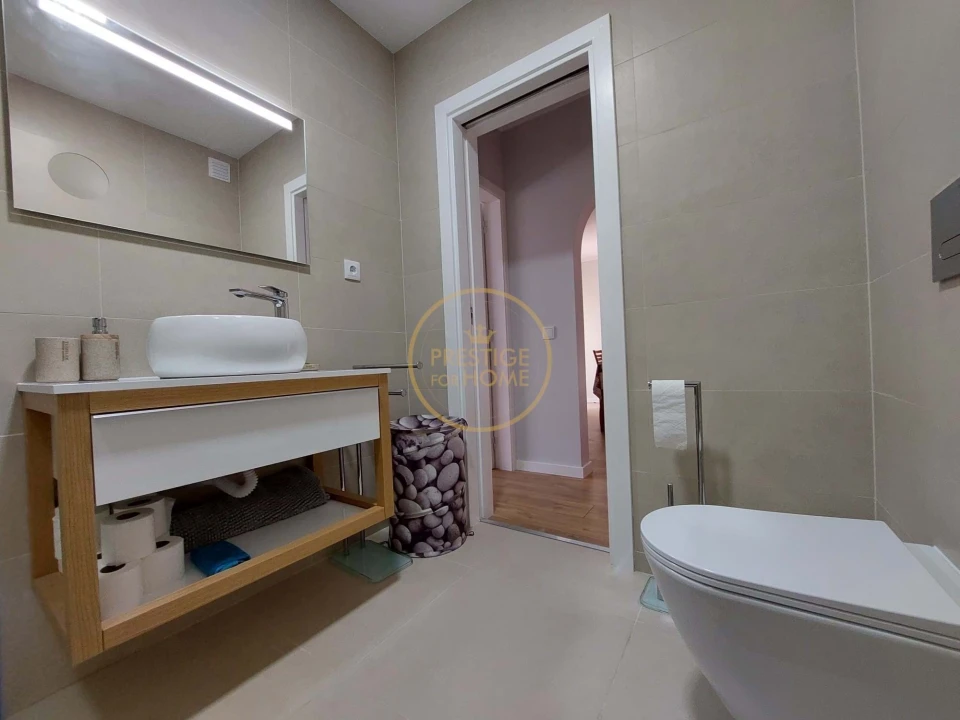 Apartamento T2 para Arrendamento em Portimão Foto 6