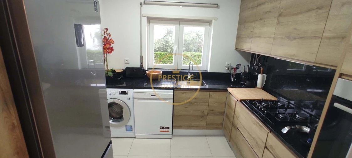 Apartamento T2 para Arrendamento em Portimão Foto 21