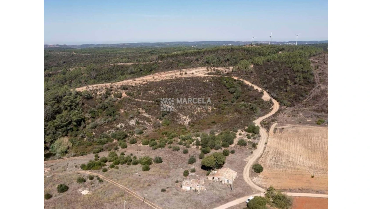 Terreno para Venda em Bordeira Foto 3