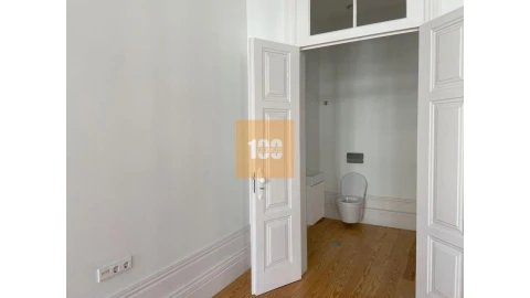 Escritório para Arrendamento em Cedofeita, Santo Ildefonso, Sé, Miragaia, São Nicolau e Vitória