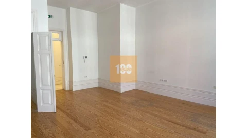 Escritório para Arrendamento em Cedofeita, Santo Ildefonso, Sé, Miragaia, São Nicolau e Vitória