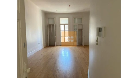 Escritório para Arrendamento em Cedofeita, Santo Ildefonso, Sé, Miragaia, São Nicolau e Vitória