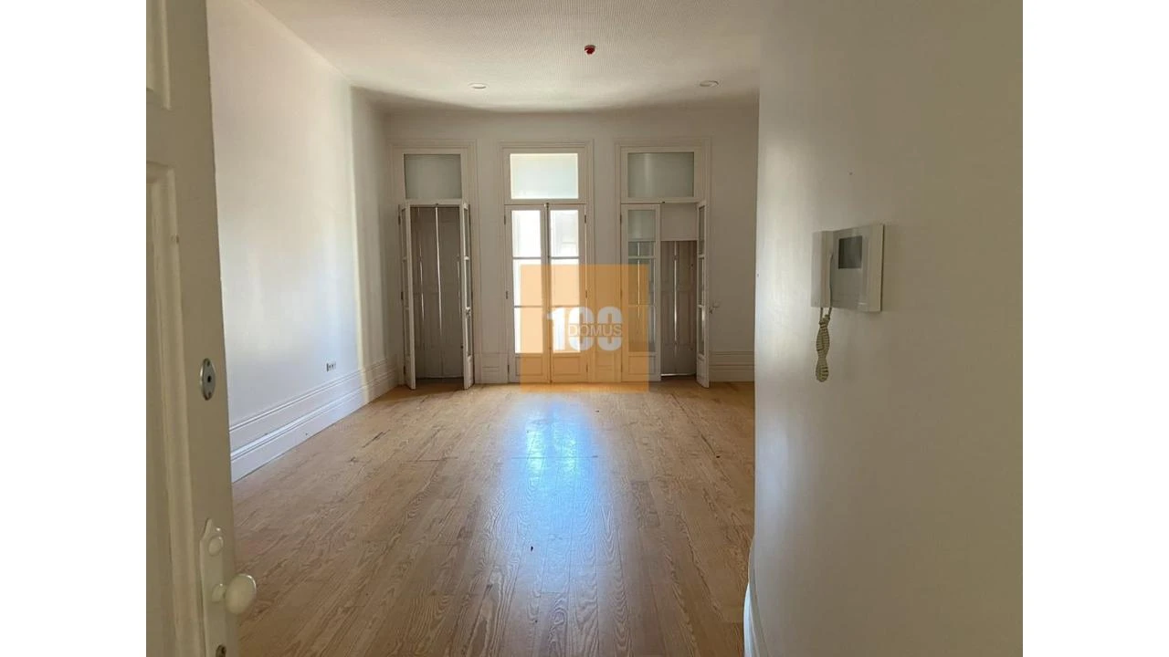 Escritório para Arrendamento em Cedofeita, Santo Ildefonso, Sé, Miragaia, São Nicolau e Vitória Foto 21