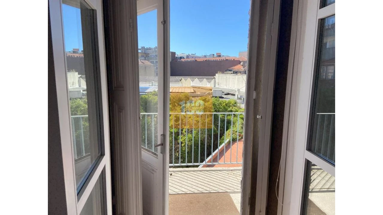 Escritório para Arrendamento em Cedofeita, Santo Ildefonso, Sé, Miragaia, São Nicolau e Vitória Foto 24