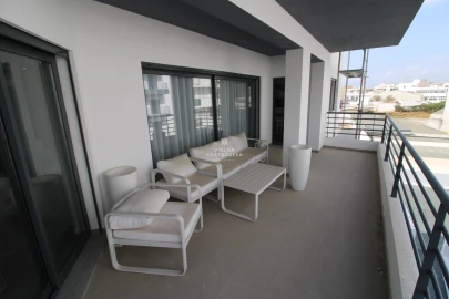 Apartamento T3 para Venda em Quelfes