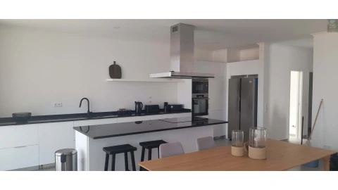 Moradia T3 para Venda em Lagos (São Sebastião e Santa Maria)