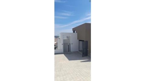 Moradia T3 para Venda em Lagos (São Sebastião e Santa Maria)