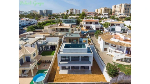 Moradia T3 para Venda em Lagos (São Sebastião e Santa Maria)