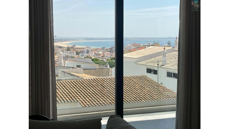 Moradia T3 para Venda em Lagos (São Sebastião e Santa Maria) Foto 24
