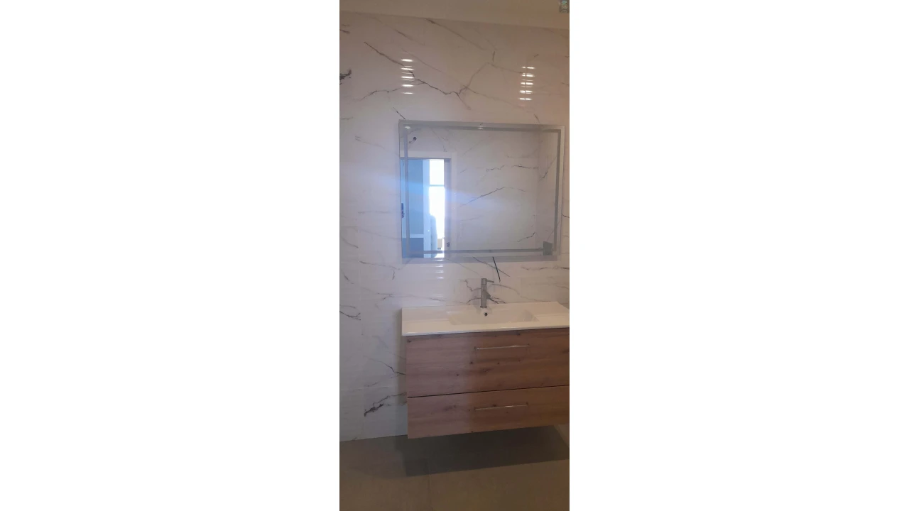 Moradia T3 para Venda em Lagos (São Sebastião e Santa Maria) Foto 37