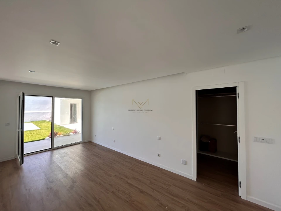 Moradia T4 para Venda em Charneca de Caparica e Sobreda Foto 22