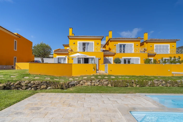 Moradia T3 para Venda em Alcabideche Foto 10