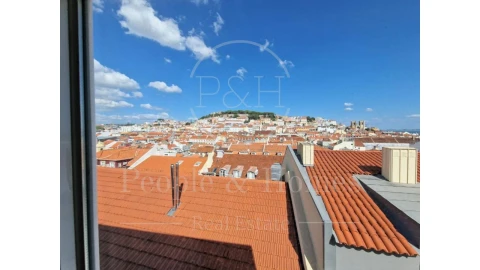 Apartamento T1 para Arrendamento em Misericórdia