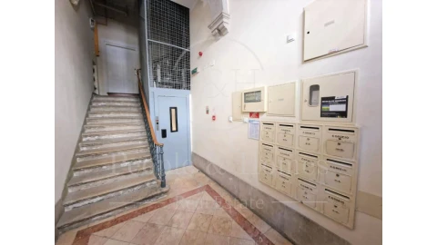 Apartamento T1 para Arrendamento em Misericórdia