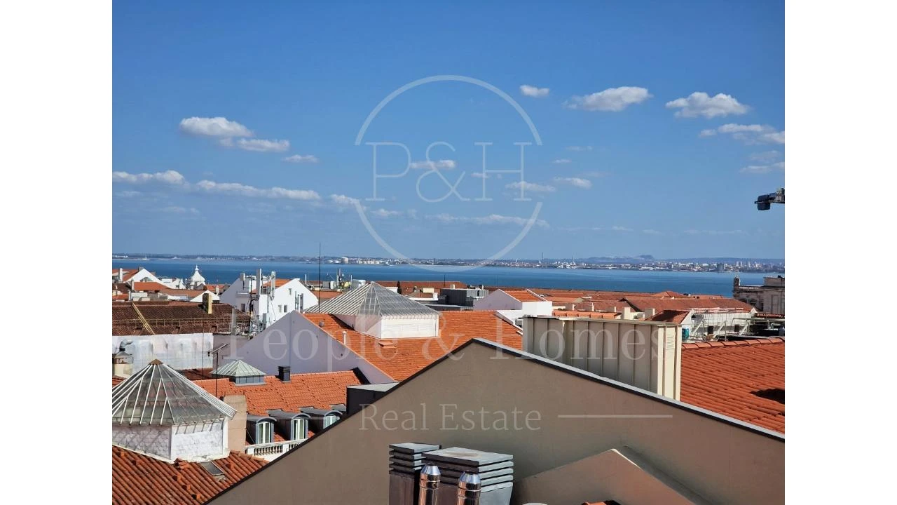 Apartamento T1 para Arrendamento em Misericórdia Foto 3