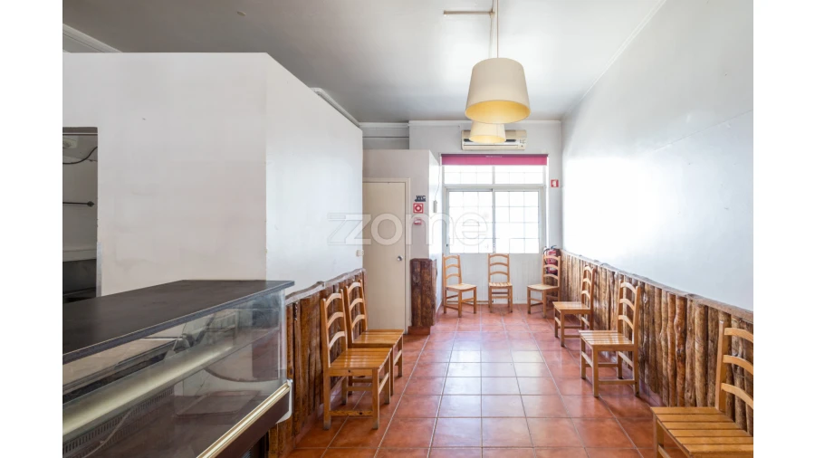 Negócio para Venda em São João Baptista e Santa Maria dos Olivais