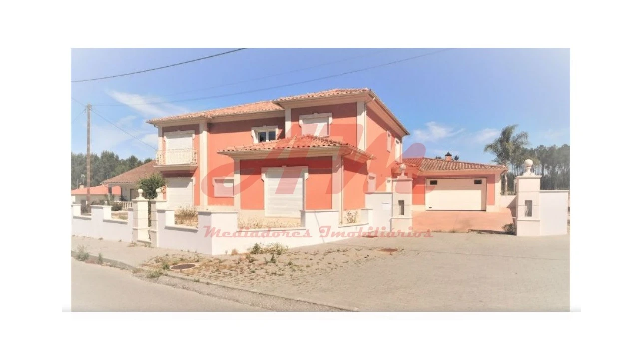 Moradia T7 para Venda em Bidoeira de Cima Foto 1