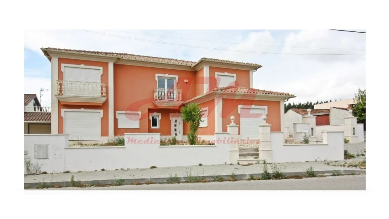 Moradia T7 para Venda em Bidoeira de Cima Foto 2