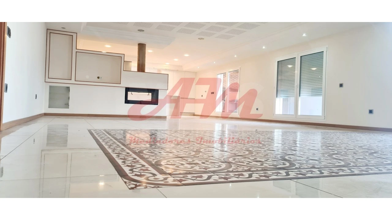 Moradia T7 para Venda em Bidoeira de Cima Foto 3