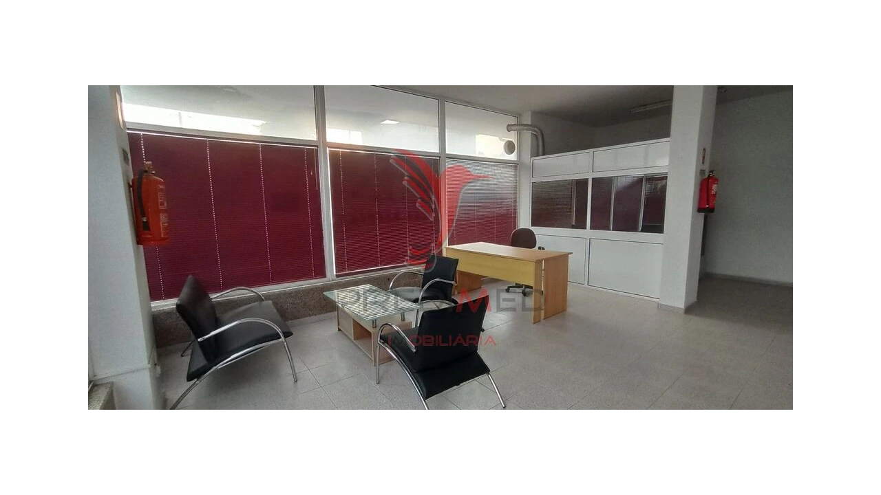 Loja para Venda em Trancoso (São Pedro e Santa Maria) e Souto Maior Foto 2