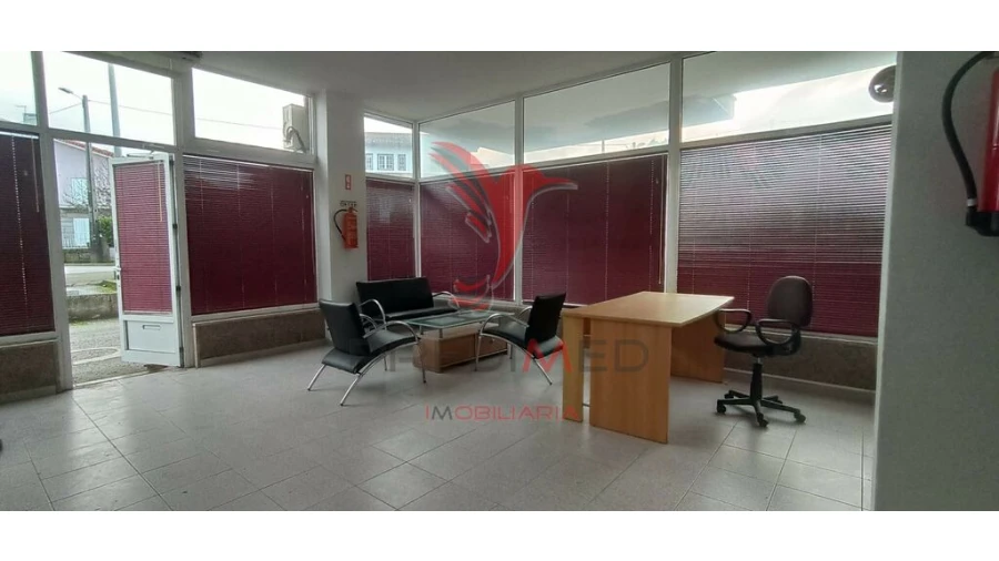 Loja para Venda em Trancoso (São Pedro e Santa Maria) e Souto Maior Foto 1