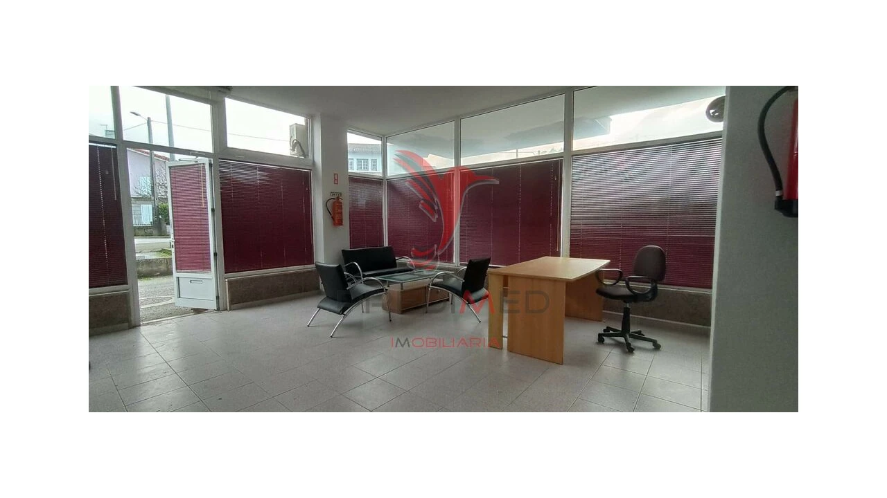 Loja para Venda em Trancoso (São Pedro e Santa Maria) e Souto Maior Foto 1