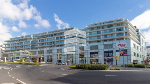 Apartamento T3 para Venda em Funchal (Se)