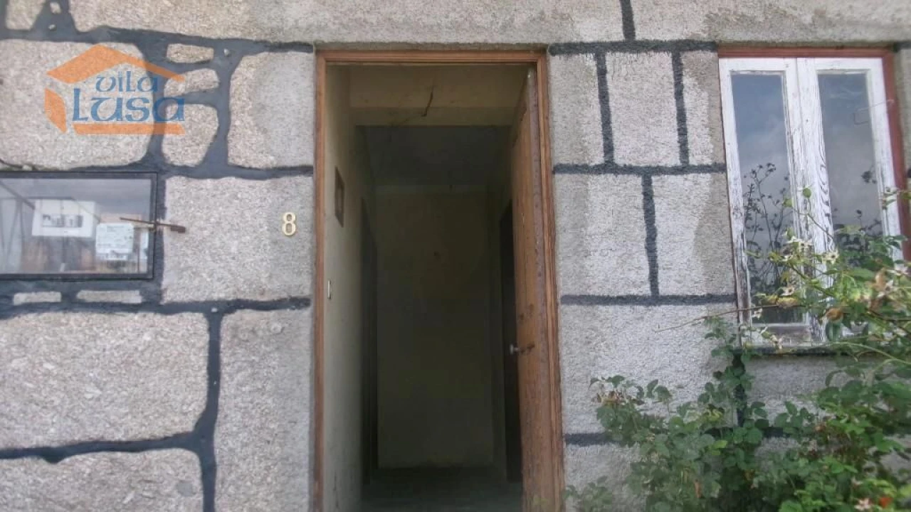 Moradia T5 para Venda em Travancinha Foto 1