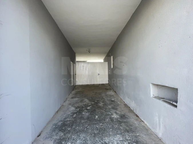 Prédio para Venda em Atouguia da Baleia Foto 4