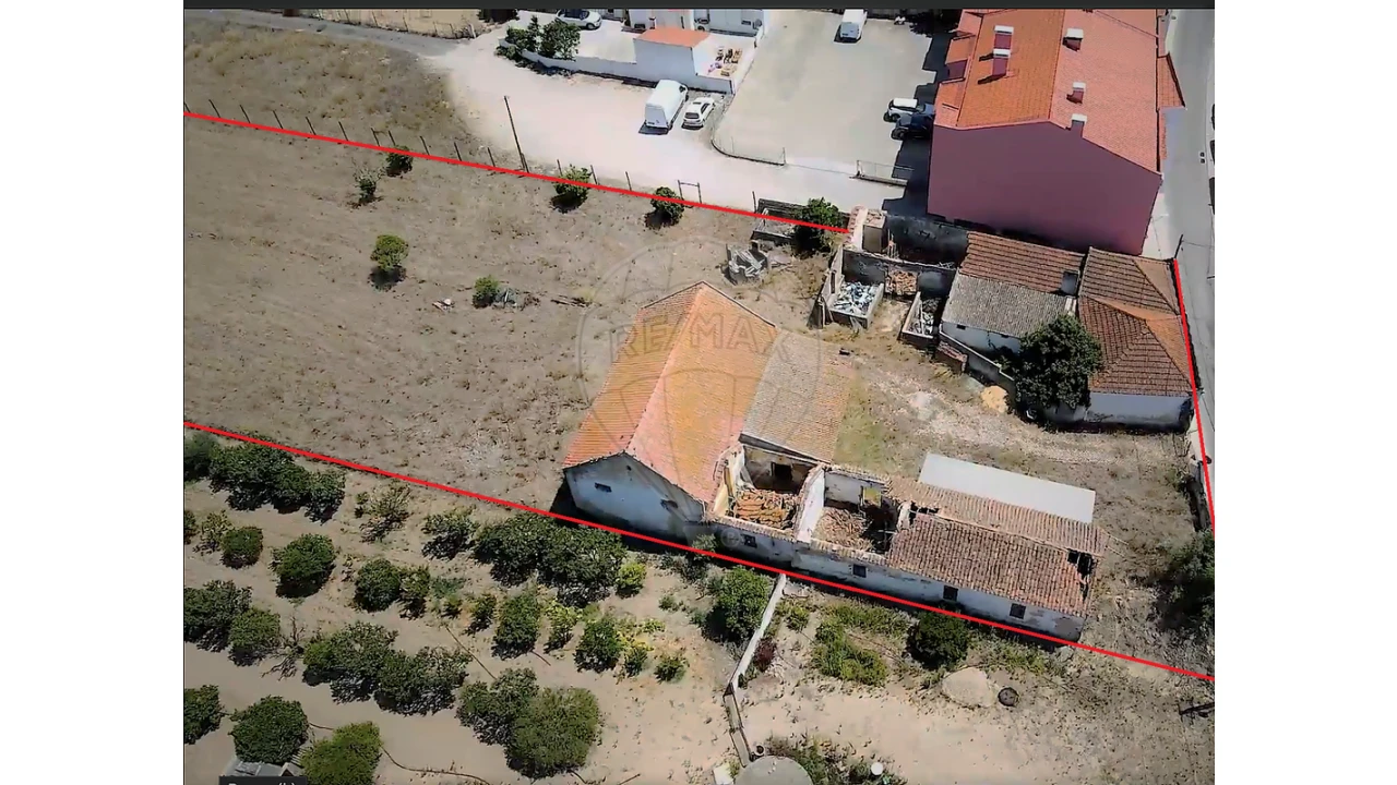Moradia T6 para Venda em Quinta do Anjo Foto 9