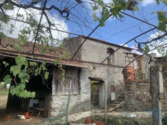 Moradia T2 para Venda em Graça Foto 3