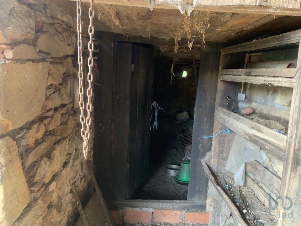 Moradia T2 para Venda em Graça Foto 6