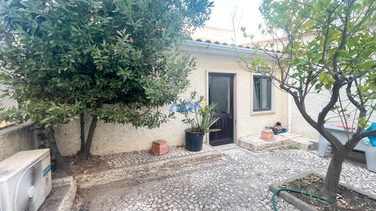 Moradia T7 para Venda em Castelo Branco Foto 38