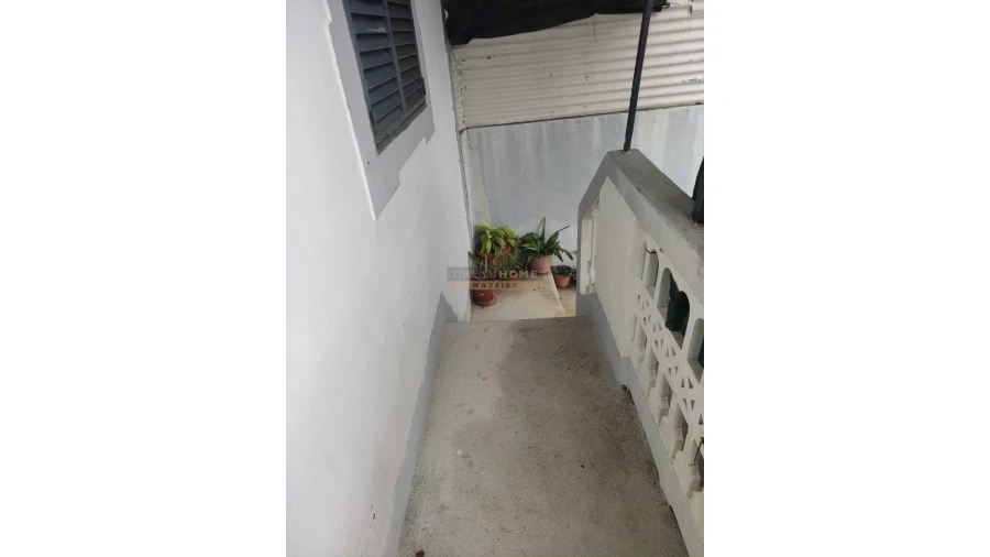 Moradia T2 para Venda em Ponta do Sol Foto 2