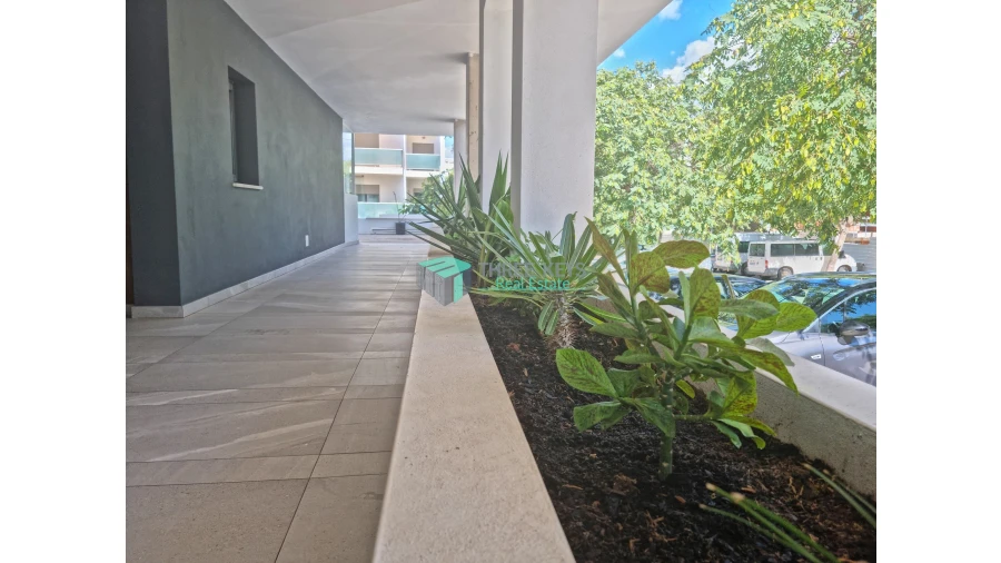 Apartamento T3 para Venda em Portimão Foto 13