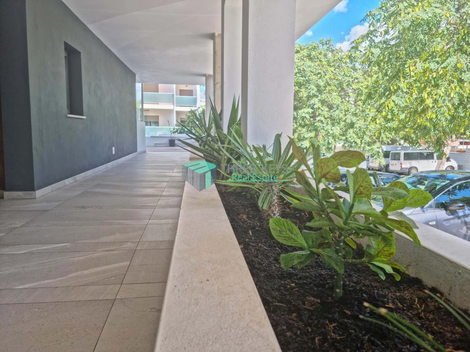 Apartamento T3 para Venda em Portimão Foto 12