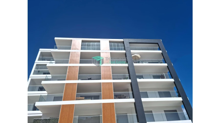 Apartamento T3 para Venda em Portimão Foto 12