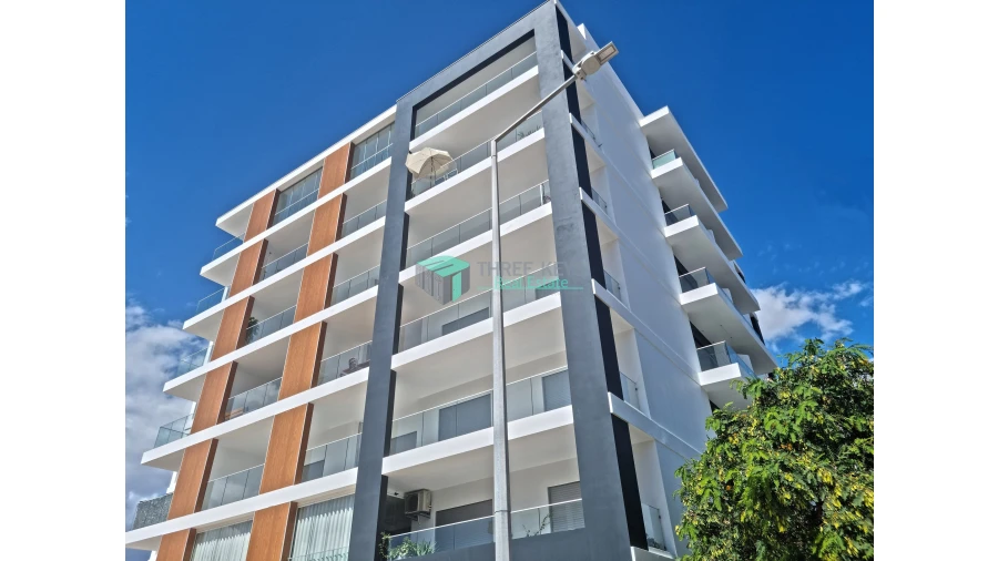 Apartamento T3 para Venda em Portimão Foto 8