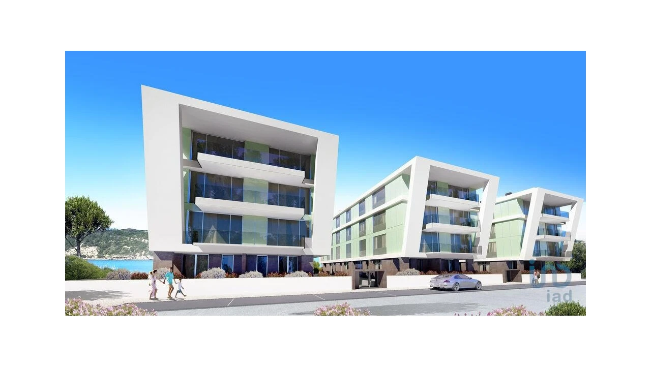 Apartamento T1 para Venda em São Martinho do Porto Foto 1