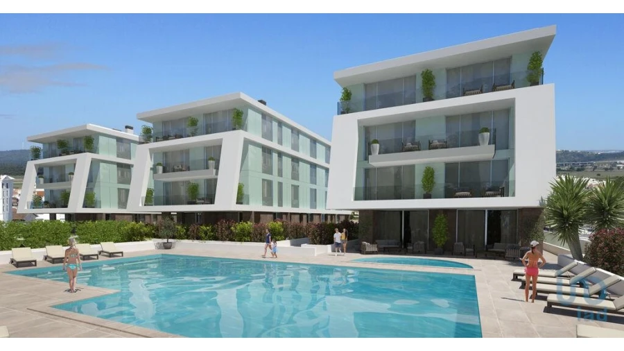 Apartamento T1 para Venda em São Martinho do Porto Foto 2